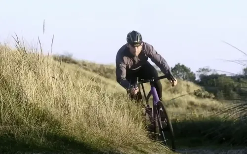 klithjem_badehotel_gravel-cykling_klitter.webp